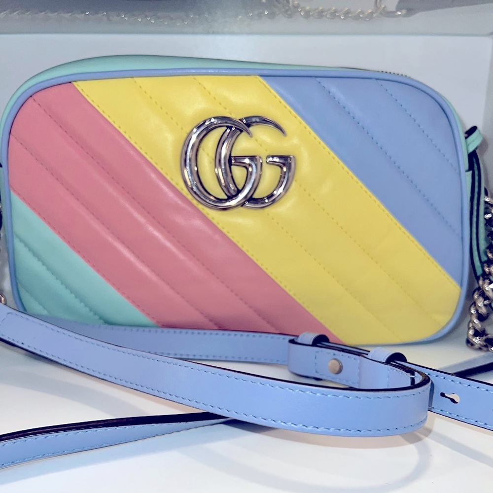 Limited edition gucci “GG” pastel purse